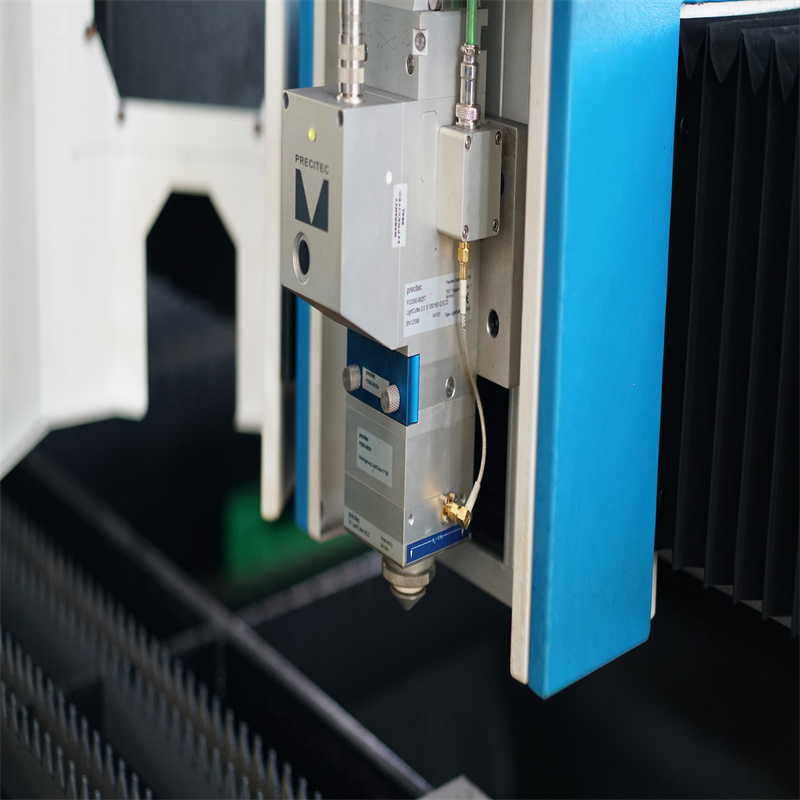 12kw fiberlaserskæremaskine til 10mm kulstofstål