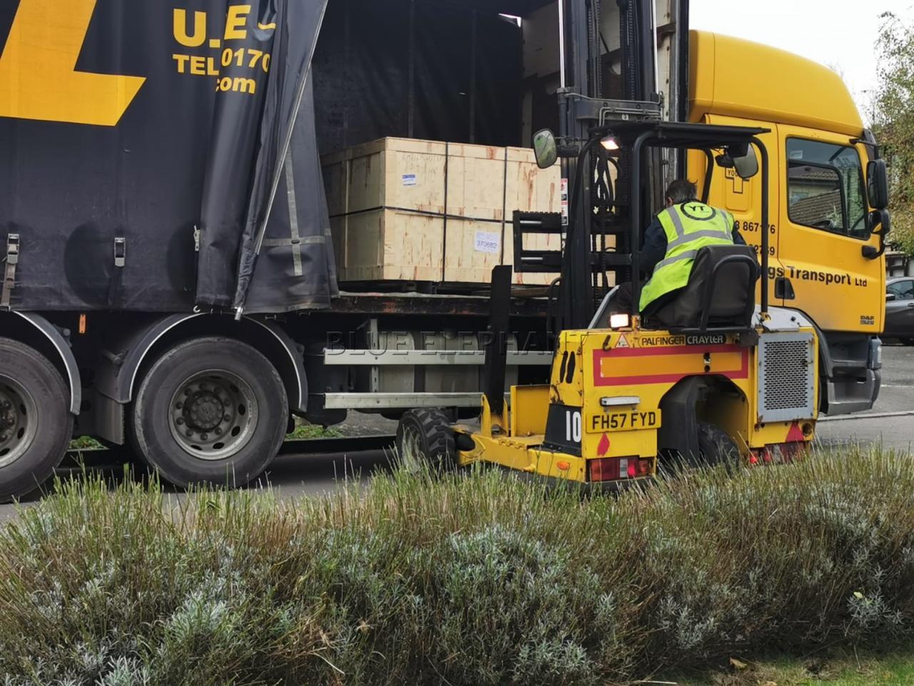1530 Fiber Laser Cutting Machine For Stainless Steel Carbon Steel Metal Sheet 1530 fiberlaserskæremaskine til rustfrit stål kulstofstål metalplade