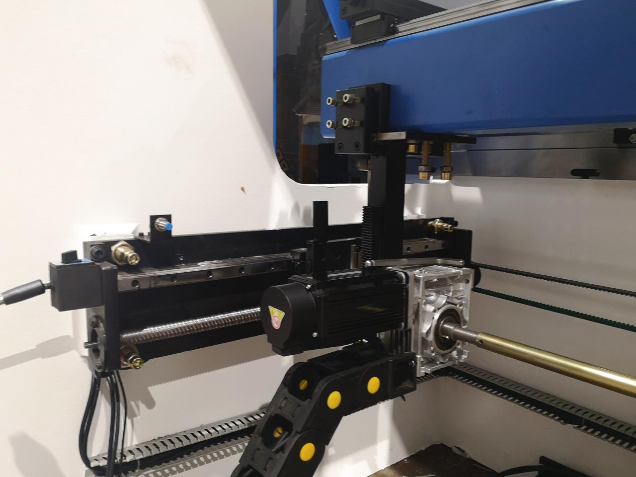 160t-4000 4-axis Cnc Hydraulic Bending Machine Press Brake 160t-4000 4-akset Cnc hydraulisk bukkemaskine kantpresse