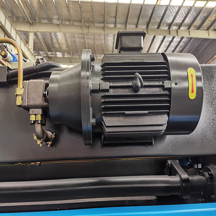 300t/4000 Hydraulic Press Brake Machine 300t/4000 hydraulisk kantpressemaskine