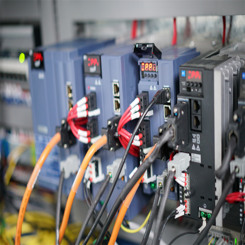 3015 1500x3000 aluminiumfiberlaserskæremaskine Industrielt laserudstyr