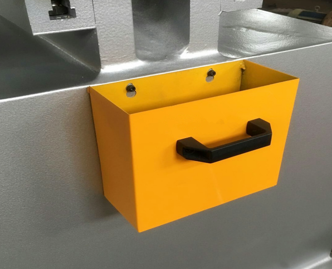 60t Q35-16 Hydraulic Ironworker Shearing Punching Bending And Notching Machine 60t Q35-16 hydraulisk jernbearbejdningsmaskine til stansning og bøjning