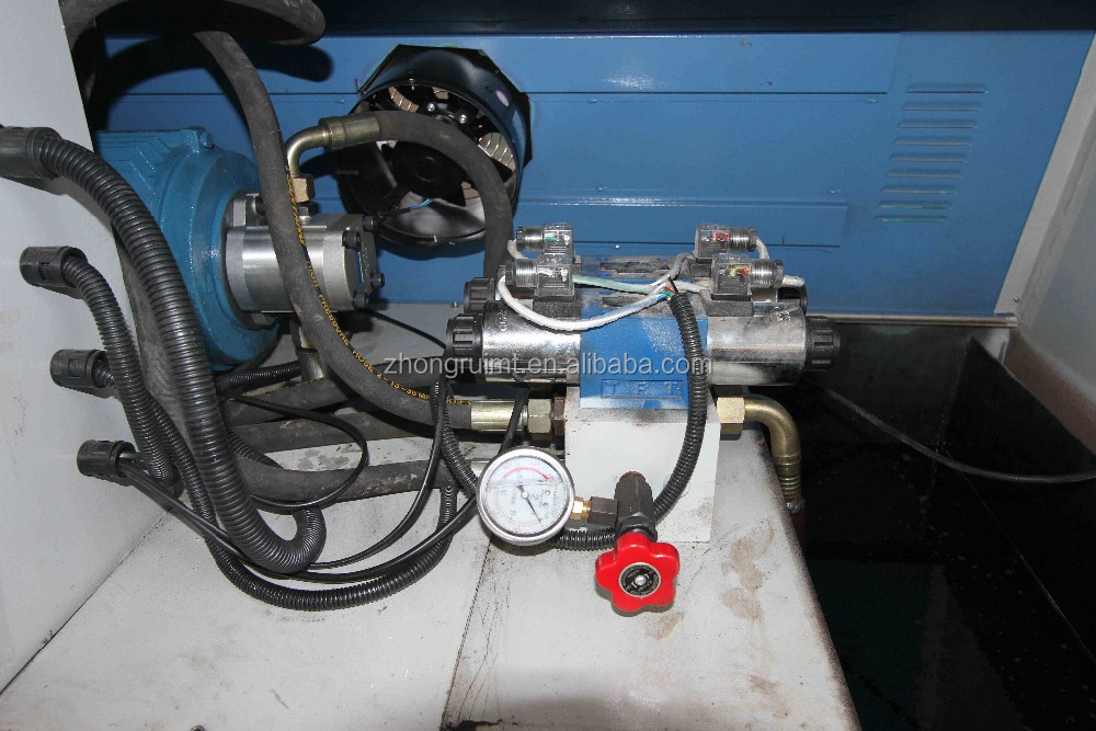 60t Q35-16 Hydraulic Ironworker Shearing Punching Bending And Notching Machine 60t Q35-16 hydraulisk jernbearbejdningsmaskine til stansning og bøjning