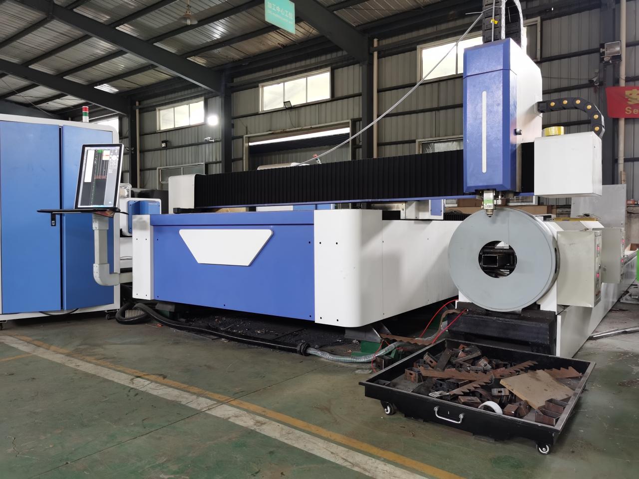 8mm 10mm Carbon Steel Laser Cutter 1530 4020 Cnc Fiber Laser Cutting Machine 8mm 10mm Carbon Steel Laser Cutter 1530 4020 Cnc Fiber Laser Skæremaskine