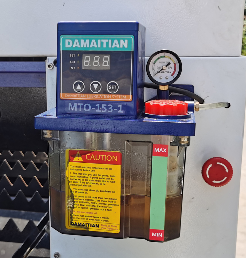 8mm 10mm Carbon Steel Laser Cutter 1530 4020 Cnc Fiber Laser Cutting Machine 8mm 10mm Carbon Steel Laser Cutter 1530 4020 Cnc Fiber Laser Skæremaskine