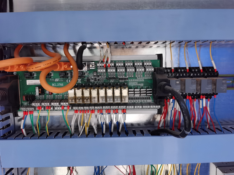 8mm 10mm Carbon Steel Laser Cutter 1530 4020 Cnc Fiber Laser Cutting Machine 8mm 10mm Carbon Steel Laser Cutter 1530 4020 Cnc Fiber Laser Skæremaskine