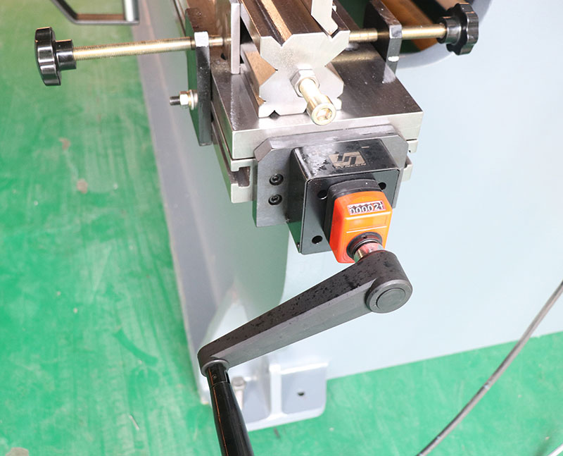 Metal kantpresse Wc-63t3200 metalplade bukkemaskine Cnc hydraulisk kantpresse