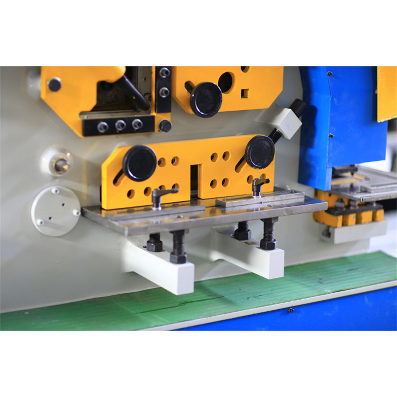 Lille Cnc Q35y-16 40 tons Ironworker hydraulisk kombineret stansemaskine