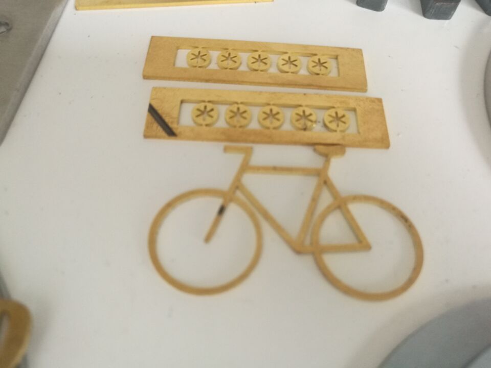 Cnc Fiber Laser Metal Cutting Machine 2000w Fiber Laser Cutting Machine Cnc Fiber Laser Metal Skæremaskine 2000w Fiber Laser Skæremaskine