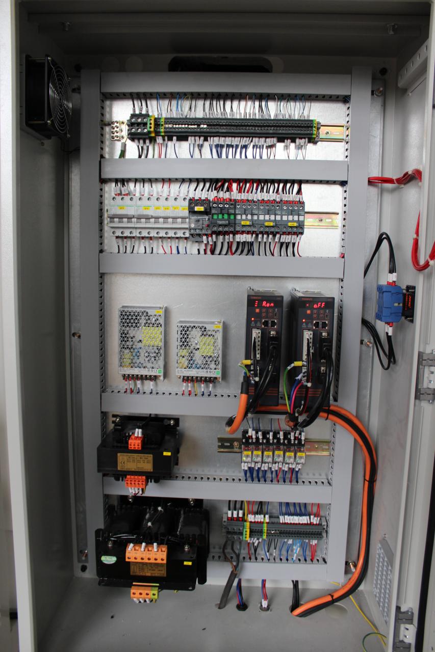 Cnc metal kantpressemaskine