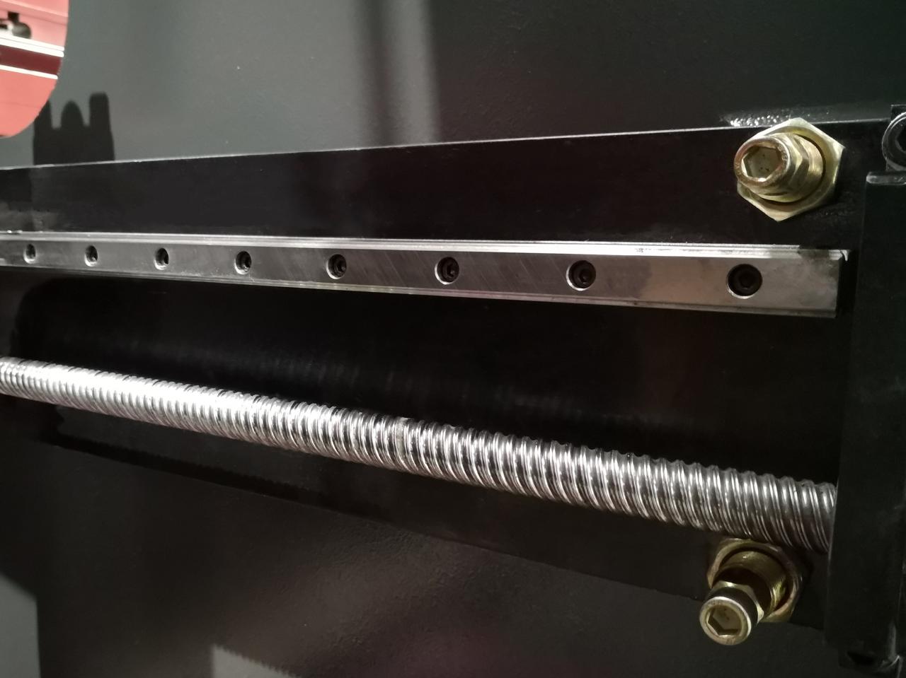 Delem Da66t 125 3+1 4+1 6+1 8+1 Cnc Hydraulic Press Brake For Metal Plate Bending Delem Da66t 125 3+1 4+1 6+1 8+1 Cnc Hydraulisk kantpresse til bøjning af metalplader