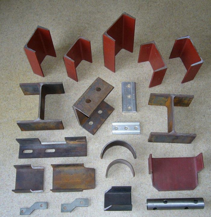 Q35y Series Hydraulic Ironworker Shearing And Punching Machine Q35y Series Hydraulisk Ironworker Klippe- og Stansemaskine