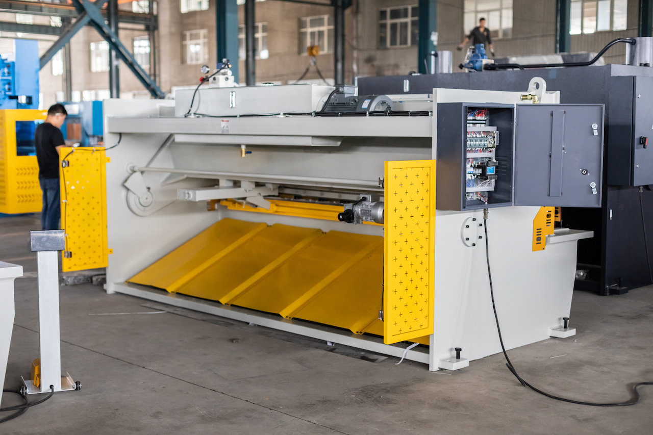 Qc11y 8x3200 pladeklippemaskine Stålplade hydraulisk klippemaskine