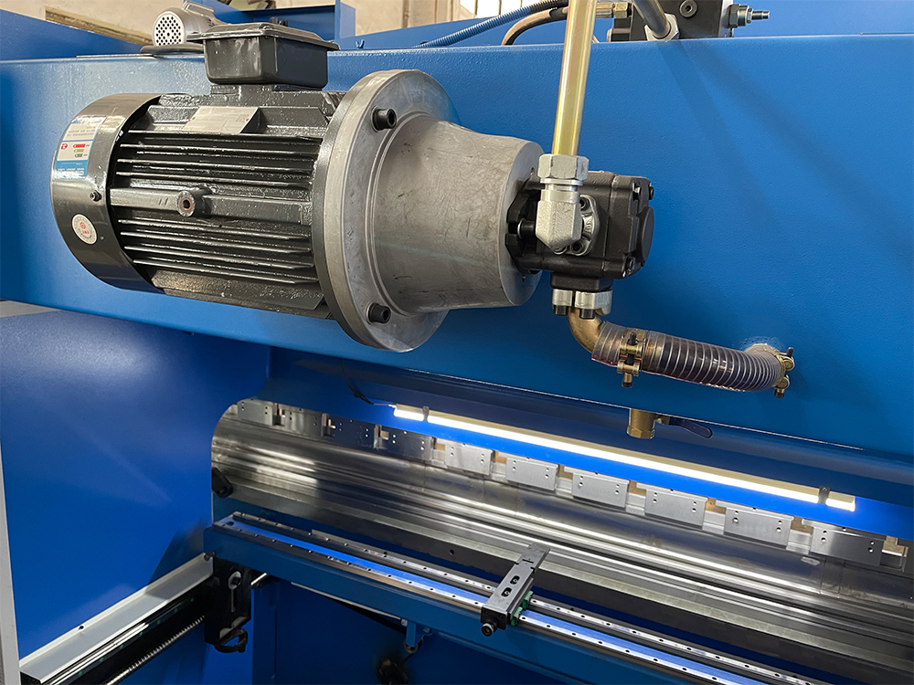 Wc67k-400T Cnc Plc Manual Sheet Bending Machine Hydraulic Nc Press Brake Machine Wc67k-400T Cnc Plc manuel arkbukkermaskine Hydraulisk Nc kantpressemaskine