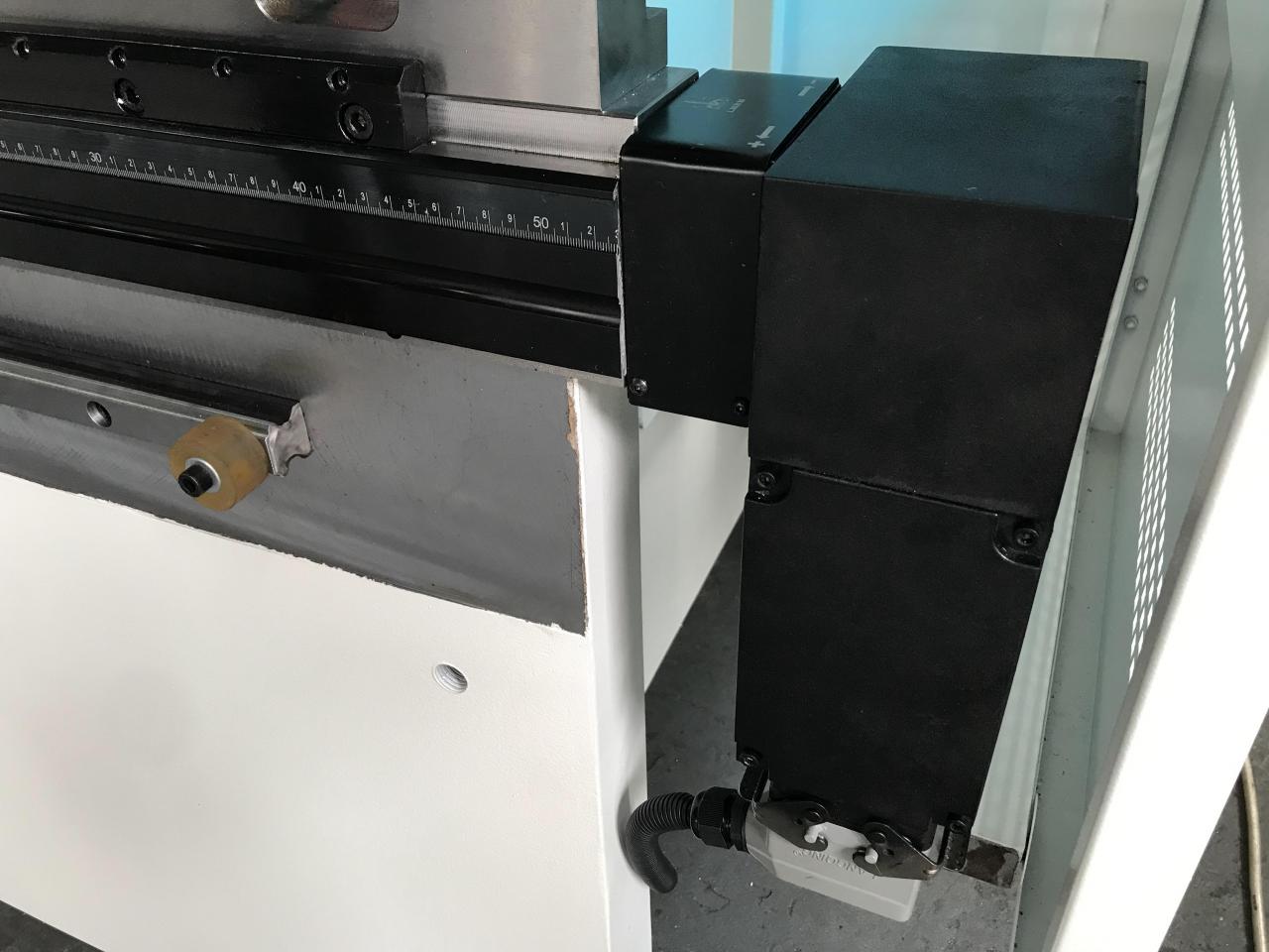 Wc67y-65/2500 Oem Hydraulic Press Brake Machine Steel Bending Machine Wc67y-65/2500 Oem Hydraulisk kantpressemaskine Stålbøjningsmaskine