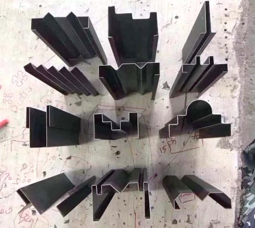 Wc67yk 80 100 160 200 Ton 3200mm E21 Nc Sheet Metal Oil Hydraulic Press Brake Price Wc67yk 80 100 160 200 Ton 3200mm E21 Nc Sheet Metal Oil Hydraulisk kantpresse Pris